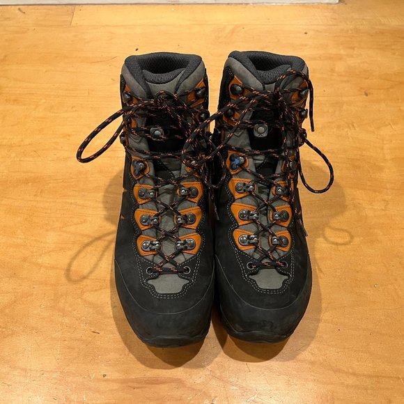 Lowa Camino Evo GTX - worn once - Picture 1 of 7